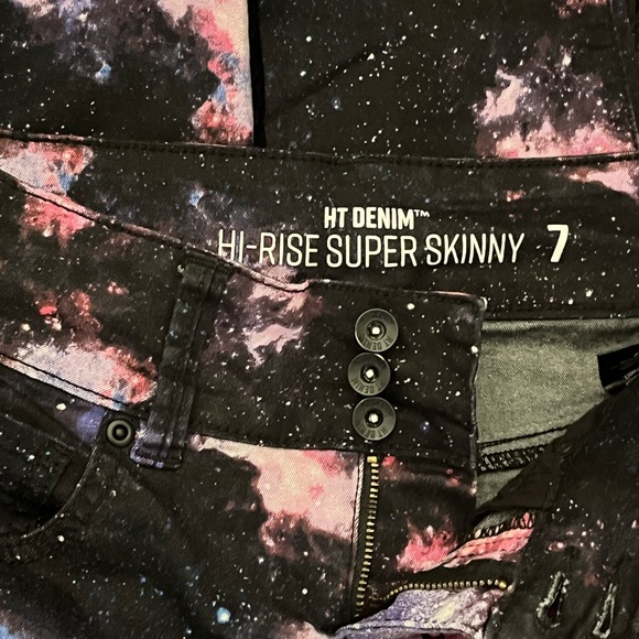 Hot Topic Denim Galaxy Jeans - Picture 6 of 8